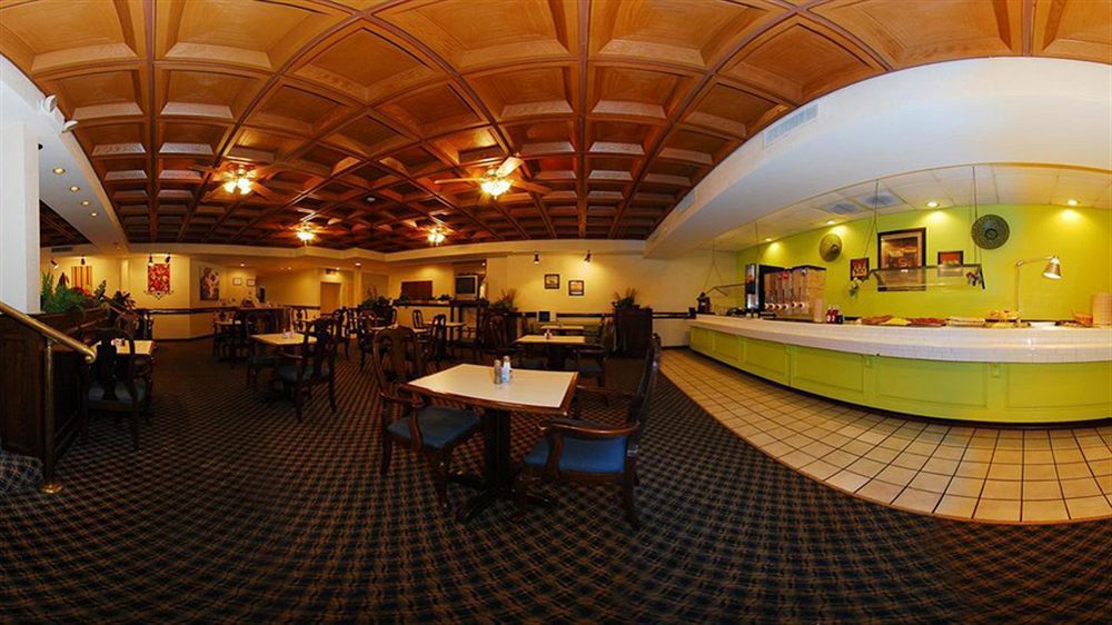 Texas Inn & Suites Дентън Екстериор снимка
