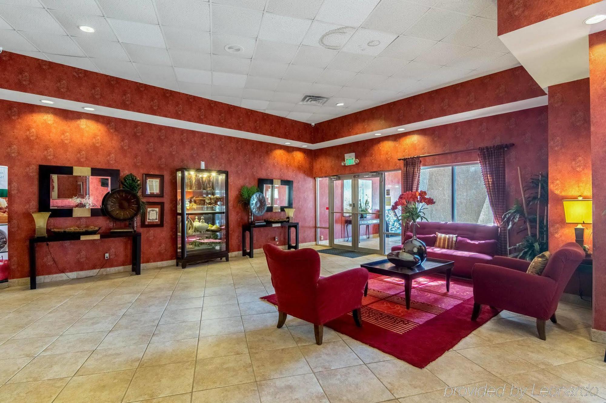 Texas Inn & Suites Дентън Екстериор снимка